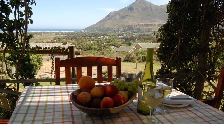 Enchanted Garden Guest Chalet