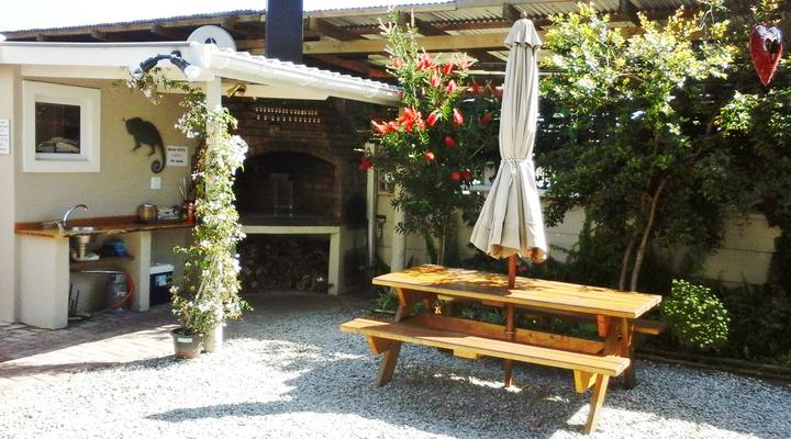 Jembjo’s Knysna Lodge & Backpackers