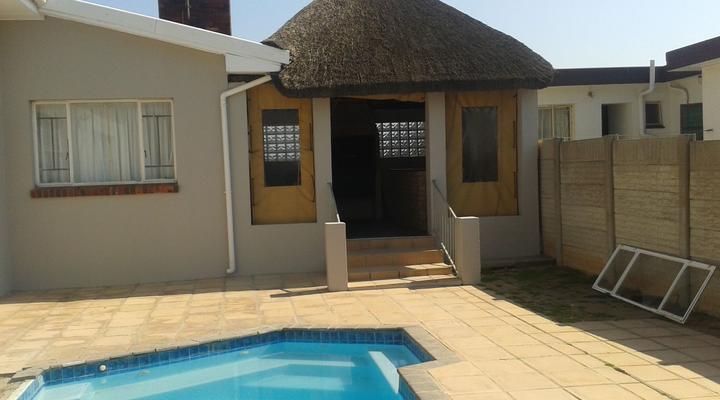 Hillcrest Drive Main House 