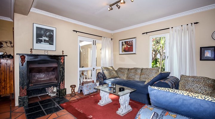 Surf Sail Sleep Blouberg