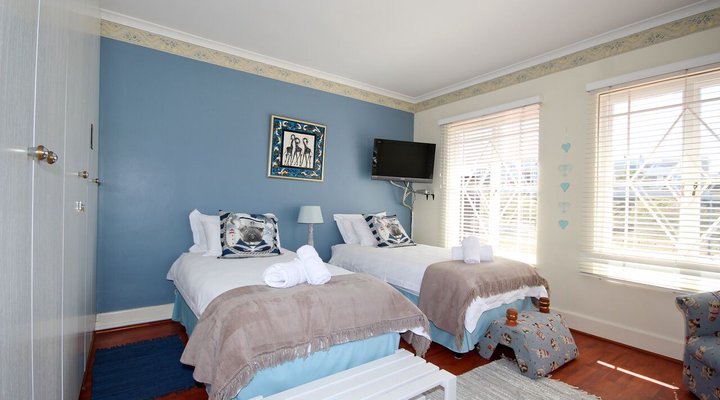 Surf Sail Sleep Blouberg