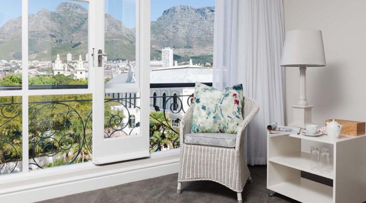 Cape Town Hollow
