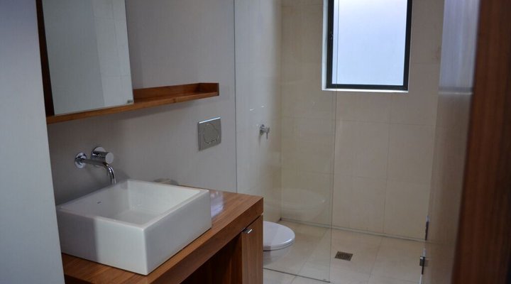 2 Bayview Terrace