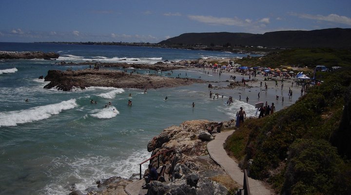 Hermanus Beach Front Lodge