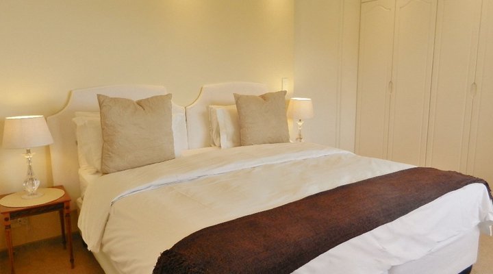 Hermanus Beach Front Lodge