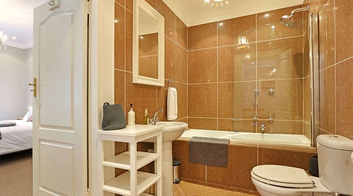 Jubilee Square Apartment