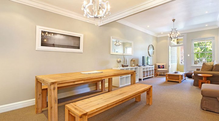 Jubilee Square Apartment