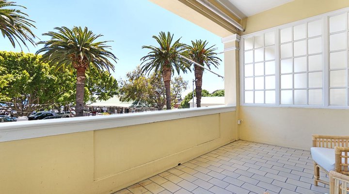 Jubilee Square Apartment