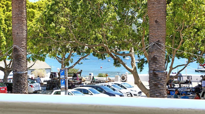 Jubilee Square Apartment