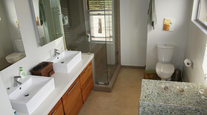 Solar Powered Dunkirk Estate Holiday Home