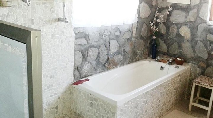 Anna's Stone House