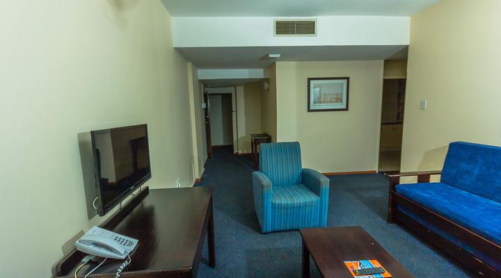 Gooderson Beach Hotel