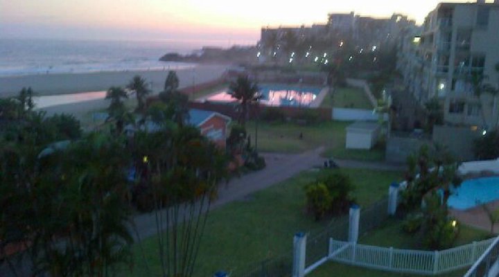 Colonial Sands