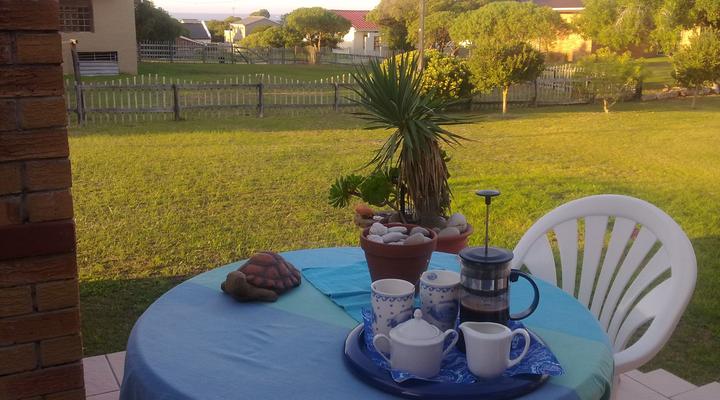 Oyster Box Self Catering Home, Franskraalstrand.