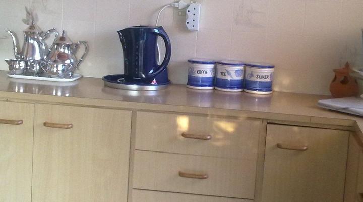 Oyster Box Self Catering Home, Franskraalstrand.