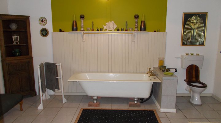 Lakeview Guest House