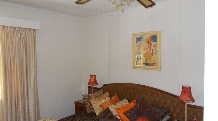 Lakeview Guest House