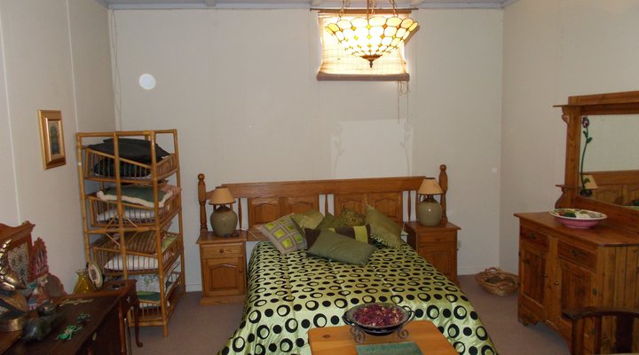 Lakeview Guest House