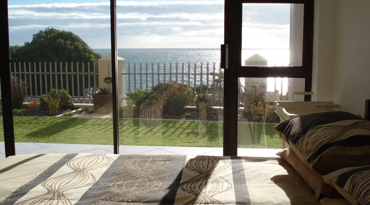 Whale Cove AG03
