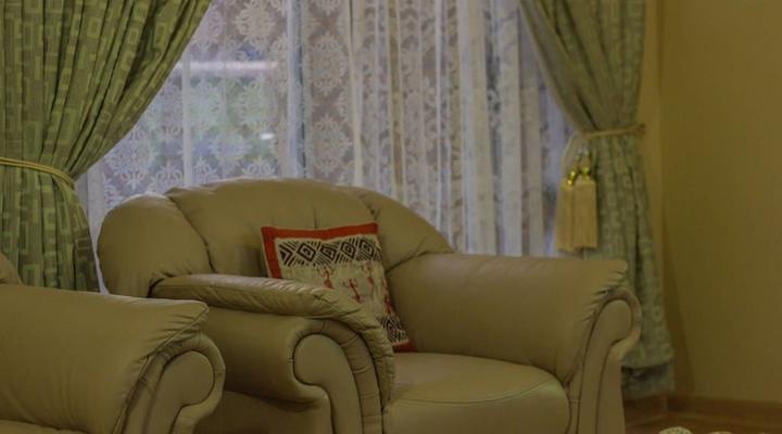 Lolo's Two Bedroom Apartment