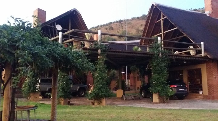 Sparrowhawk Lodge Hartbeespoort