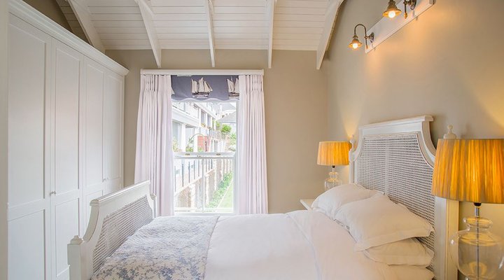 8 Middedorp, The Majestic, Cape Town
