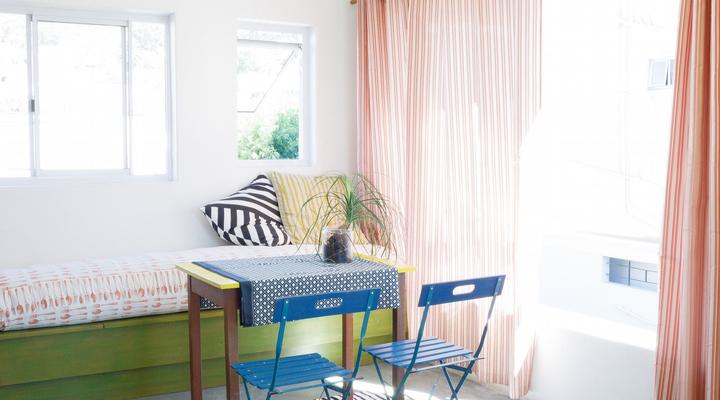 Trendy Art Bachelor in Sea Point