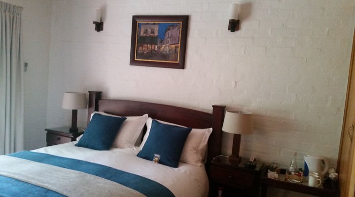 The Nutshell Guesthouse