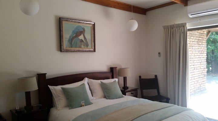 The Nutshell Guesthouse