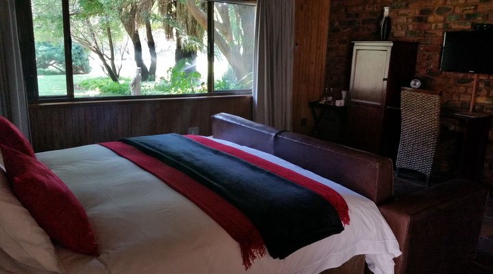 The Nutshell Guesthouse