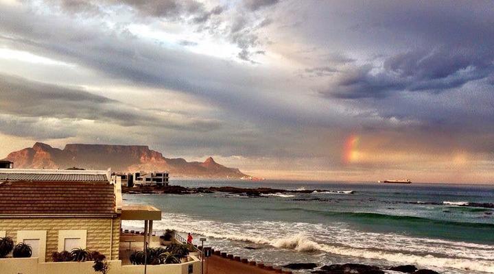 Blouberg Beach Home – Spanish Steps