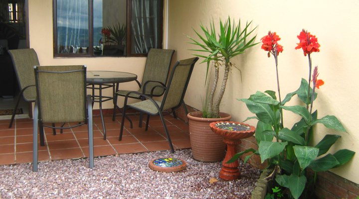 Africa Whispers Country House