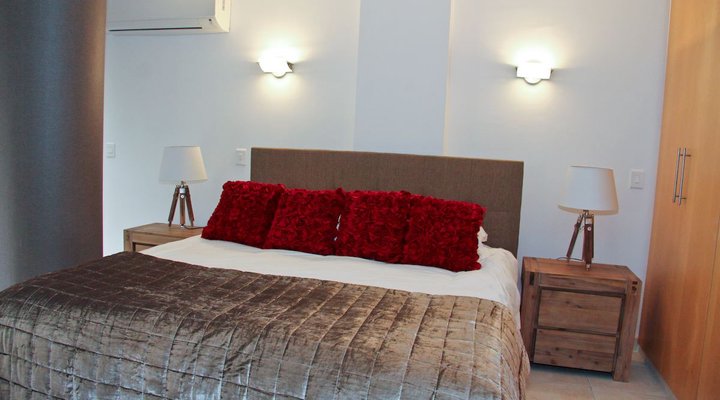 Hibernian Towers 305