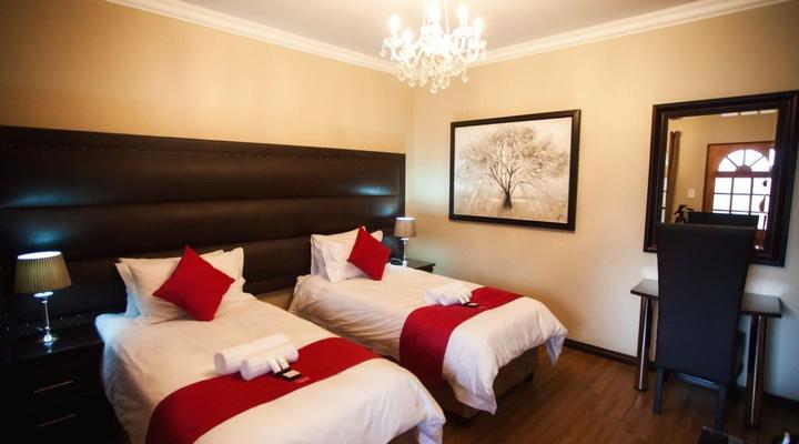 Woodlands Country Lodge