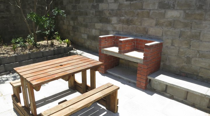 Penguin Blue Self-Catering Apartments