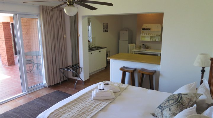 Penguin Blue Self-Catering Apartments