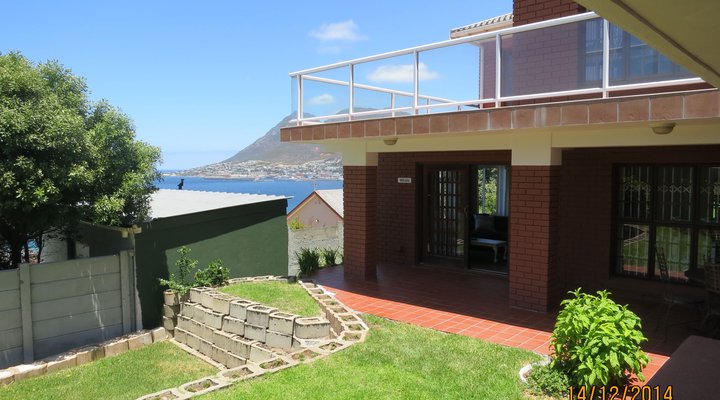 Penguin Blue Self-Catering Apartments