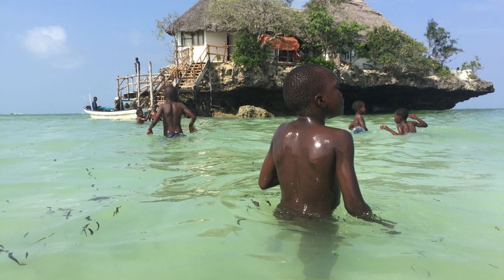 Water's Edge Villa - Zanzibar
