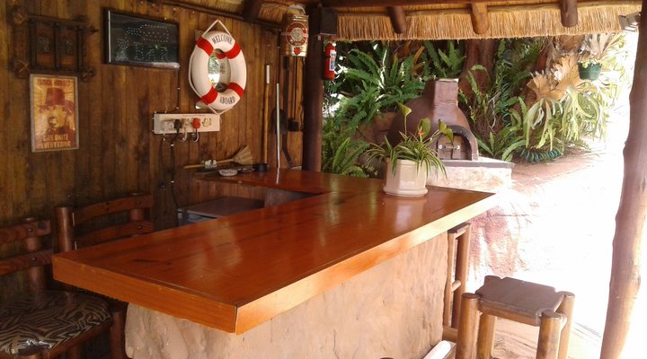 Rocky Pool Guest Cottage