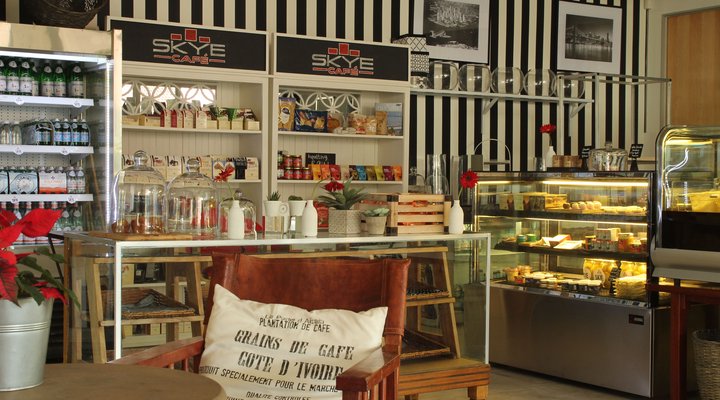 Immaculate Sandton Skye Studio