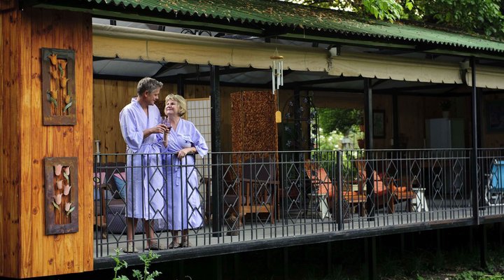 2 Night Couples Romantic Weekend Package