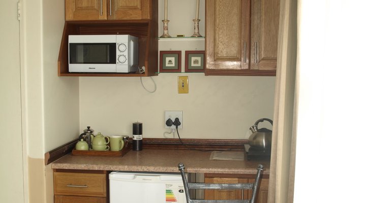 Tierra Pequena B&B and Equestrian Estate