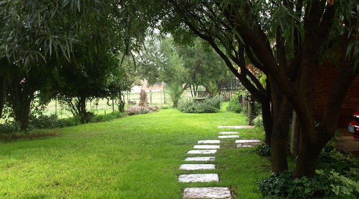 Tierra Pequena B&B and Equestrian Estate