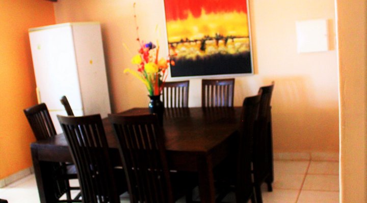Karibouinn Guest House