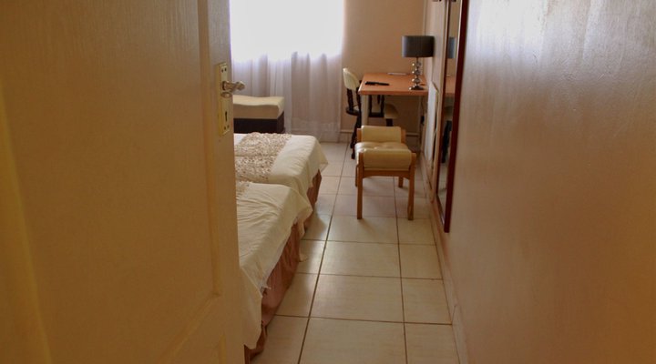 Karibouinn Guest House