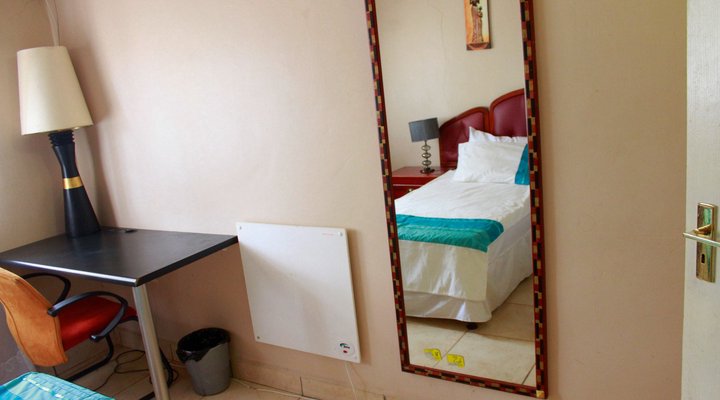 Karibouinn Guest House