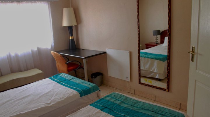 Karibouinn Guest House