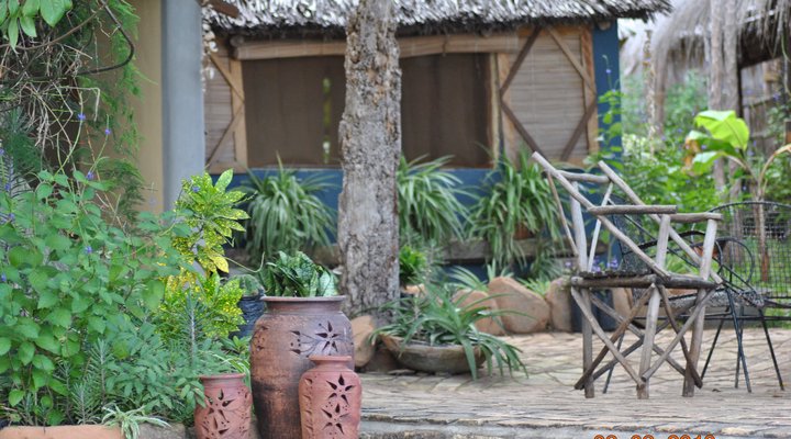 LaGoa Eco Village Lodge