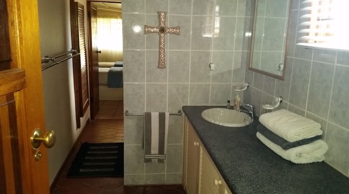 Shadowlands Guest Farm