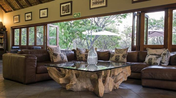 Izapa Bush and Game Lodge